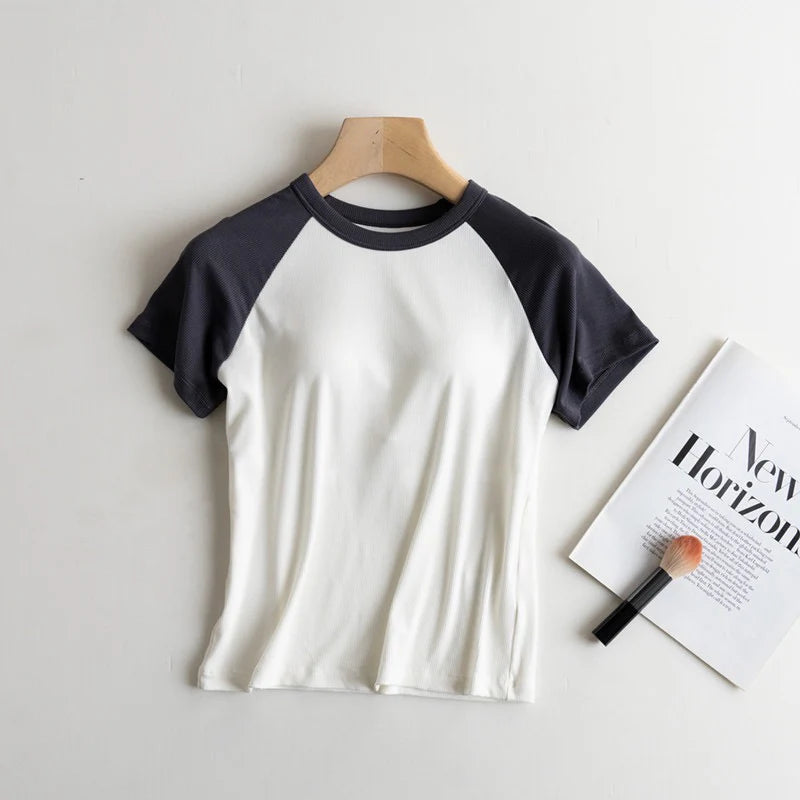Padded Contarst Round Neck Padded T-shirt