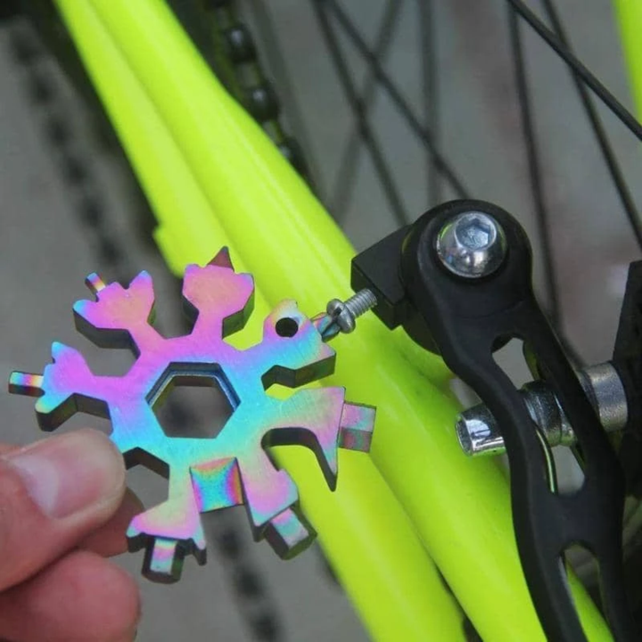 18-in-1 Stainless Steel Snowflakes Multi-tool
