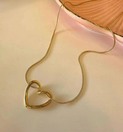 Viral Heart Pendant Every Girl Wants 💖